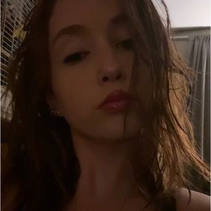 Meet your Posher, Alexus